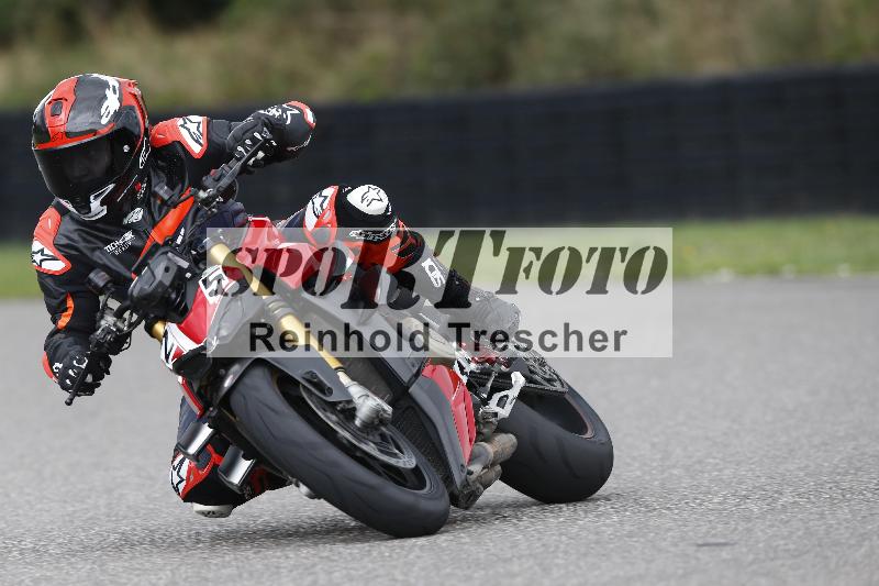/37 28.07.2025 Dunlop Ride und Test Day ADR/Einsteiger gruen/25